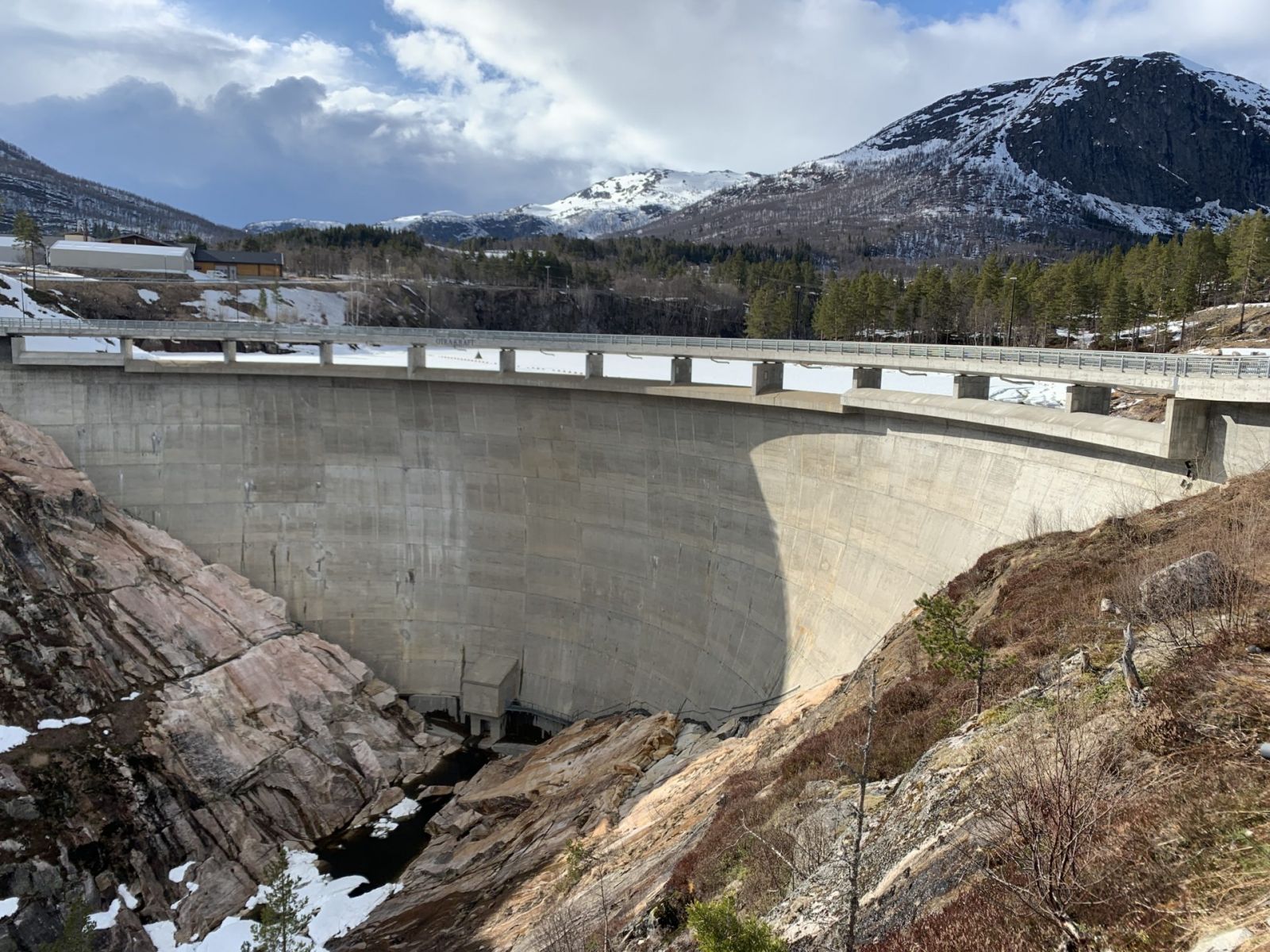 Sarvsfossen dam